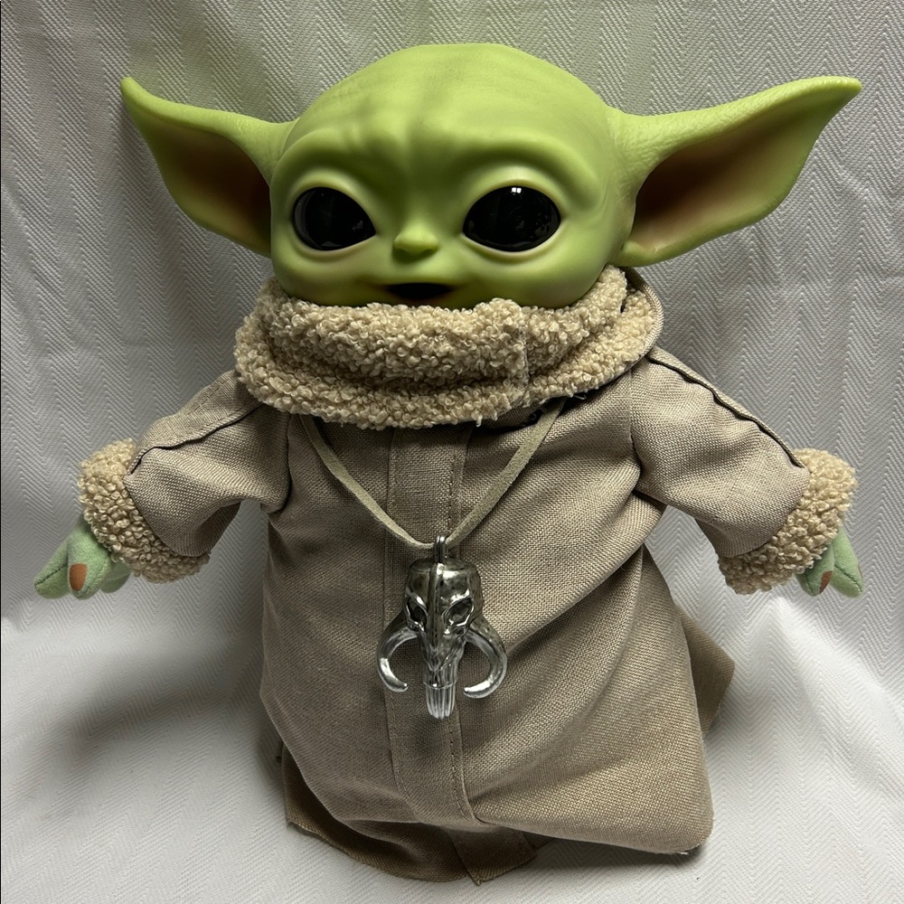 Mattel 2021 Stars Wars The Mandalorian Baby Yoda Grogu Plush Doll  Rubber Head